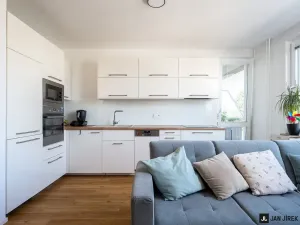 Prodej bytu 3+kk, Hradec Králové - Nový Hradec Králové, Na Občinách, 74 m2