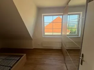 Pronájem bytu 3+kk, Praha - Kobylisy, Klíčanská, 93 m2