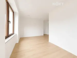 Prodej bytu 2+kk, Praha - Písnice, Libušská, 47 m2