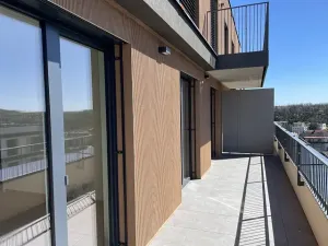 Pronájem bytu 3+kk, Praha - Řeporyje, Haenkeho, 80 m2