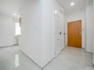 Prodej bytu 2+1, Karviná, Na Kopci, 60 m2