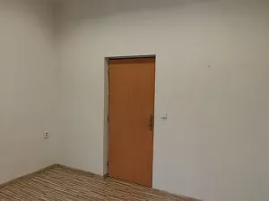 Pronájem kanceláře, Vsetín, Dolní náměstí, 17 m2