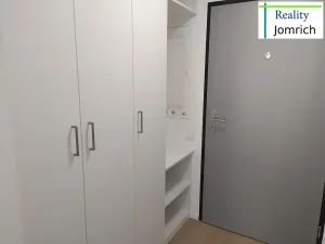 Pronájem bytu 1+kk, Jablonec nad Nisou, Jungmannova, 35 m2