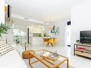 Prodej vily, Orihuela, Španělsko, 100 m2