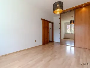 Pronájem bytu 2+1, Ostrava, Slavíkova, 52 m2
