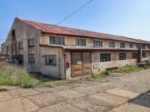 Prodej výrobních prostor, Kadaň, 11945 m2