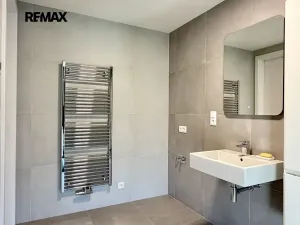 Pronájem bytu 1+kk, Praha - Košíře, Na Stárce, 39 m2