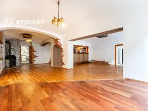 Pronájem restaurace, Krupka, Husitská, 330 m2