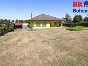 Prodej rodinného domu, Šestajovice, U Pole, 266 m2