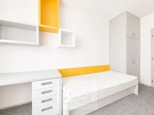 Pronájem bytu 3+1, Brno, Bzenecká, 70 m2