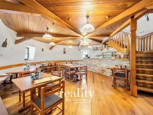 Prodej restaurace, Lesná, 450 m2