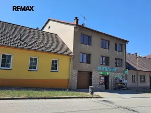 Prodej činžovního domu, Dolní Bukovsko, nám. Jiráskovo, 612 m2