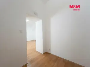 Pronájem obchodního prostoru, Bruntál, Jesenická, 30 m2