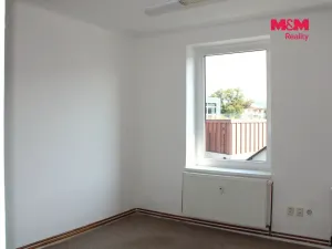 Pronájem kanceláře, Nová Paka, Komenského, 18 m2