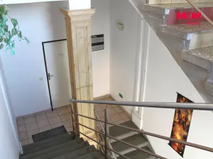 Pronájem kanceláře, Nová Paka, Komenského, 18 m2