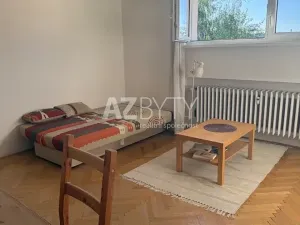 Prodej bytu 2+kk, Praha - Bubeneč, Lotyšská, 38 m2