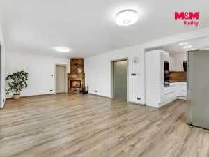 Prodej rodinného domu, Tmaň, K Vodojemu, 188 m2
