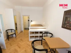 Pronájem bytu 2+kk, Praha - Smíchov, Na Březince, 46 m2