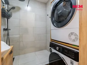 Prodej bytu 3+1, Hluboká nad Vltavou, Nerudova, 66 m2