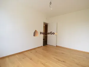 Pronájem bytu 2+kk, Praha - Modřany, Komořanská, 65 m2