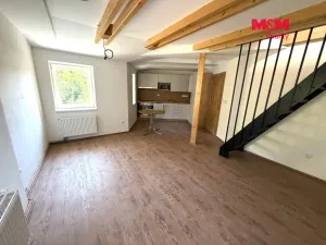 Pronájem bytu 2+kk, Náchod, Poděbradova, 59 m2