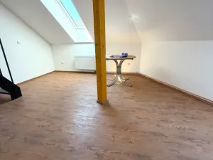 Pronájem bytu 3+kk, Náchod, Poděbradova, 79 m2
