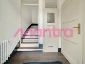 Prodej vícegeneračního domu, Praha, V Podbabě, 90 m2