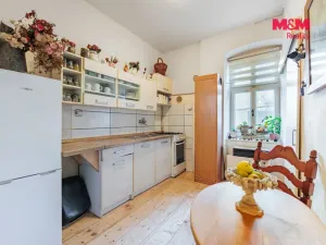 Prodej bytu 2+1, Dalovice, Průběžná, 42 m2