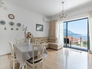 Prodej bytu 2+kk, Bečići, Černá Hora, 59 m2