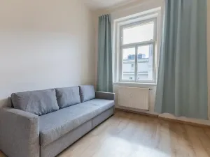 Pronájem bytu 1+kk, Praha - Holešovice, Na Maninách, 27 m2