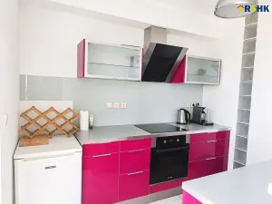 Pronájem bytu 2+kk, Jihlava, Dr. Jiřího Procházky, 51 m2