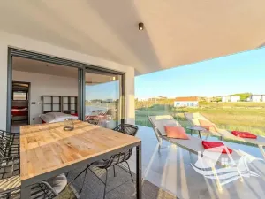 Prodej bytu 3+kk, Privlaka, Chorvatsko, 90 m2