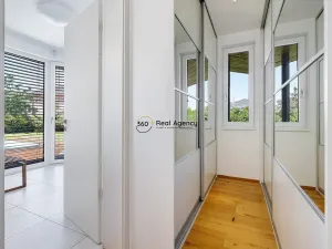 Prodej rodinného domu, Trnová, 214 m2