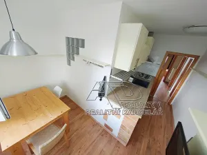 Prodej bytu 3+1, České Budějovice, 80 m2