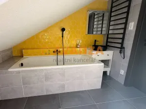 Prodej bytu 2+kk, Děčín, Ruská, 57 m2