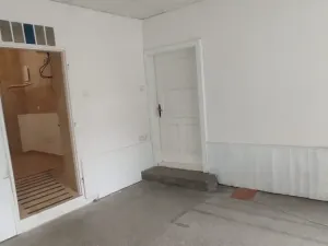Pronájem komerční nemovitosti, Hranice - Hranice IV-Drahotuše, 29 m2