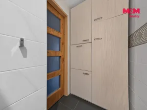 Prodej bytu 4+1, Praha - Podolí, Pujmanové, 78 m2