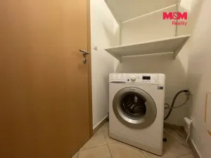 Pronájem bytu 3+kk, Praha - Střížkov, Jitravská, 83 m2