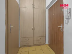 Prodej bytu 1+kk, Hradec Králové - Slezské Předměstí, Gagarinova, 31 m2