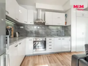 Prodej bytu 2+kk, Praha, Ke kříži, 50 m2