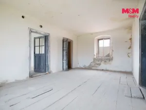 Prodej rodinného domu, Černiv, 320 m2