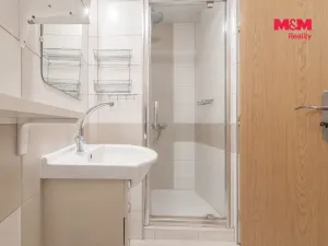 Prodej rodinného domu, Velké Karlovice, 245 m2