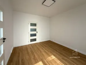 Pronájem bytu 2+1, Kyjov, Sídliště Za Stadionem, 60 m2