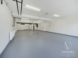 Prodej obchodního prostoru, Praha - Černý Most, Šromova, 76 m2
