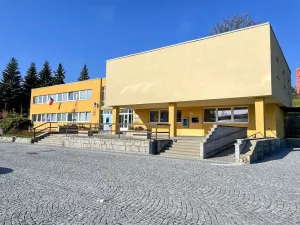Prodej bytu 3+1, Břidličná, Dlouhá, 75 m2