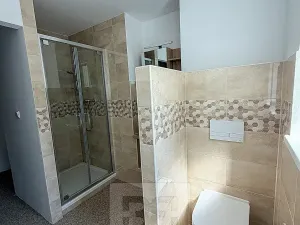 Pronájem bytu 2+1, Karlovy Vary, Šumavská, 50 m2