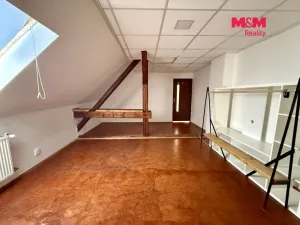 Prodej rodinného domu, Jirkov - Červený Hrádek, 306 m2