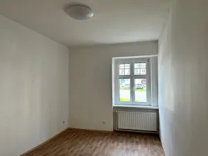 Pronájem bytu 3+1, Děčín, Revoluční nám., 87 m2