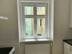 Pronájem bytu 3+1, Děčín, Revoluční nám., 87 m2