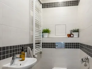 Pronájem bytu 3+kk, Praha - Uhříněves, Františka Diviše, 77 m2